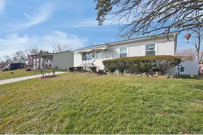 3851 Wade Road, Columbus, OH 43232 - Photo 3