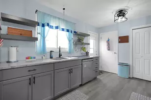 3851 Wade Rd, Columbus, OH 43232 - Photo 9