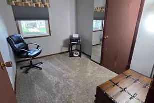 3851 Wade Rd, Columbus, OH 43232 - Photo 17