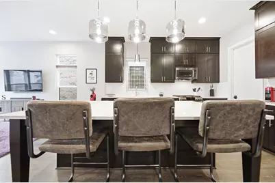 951 Hudson Crossing, Grandview Heights, OH 43212 - Photo 15