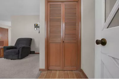 10468 Loches Road, Saint Louisville, OH 43071 - Photo 3