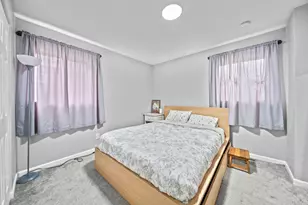 1862 Argyle Dr, Columbus, OH 43219 - Photo 17