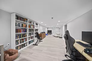 1862 Argyle Dr, Columbus, OH 43219 - Photo 29