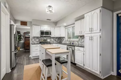 62 St Stephens Court, Columbus, OH 43230 - Photo 11