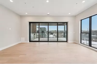 2842 Gunnison Drive #303, Columbus, OH 43228 - Photo 13