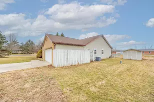 6990 Sunfish Dr, Huntsville, OH 43324 - Photo 13