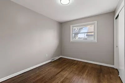 19 E Oak Street, Canal Winchester, OH 43110 - Photo 13