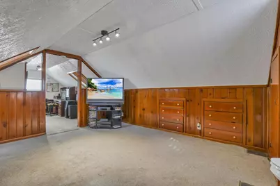 1751 Bide A Wee Park Avenue, Columbus, OH 43205 - Photo 17