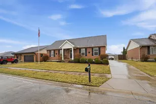 3942 Harris Ln, Springfield, OH 45503 - Photo 3