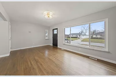 3887 Evans Drive, Grove City, OH 43123 - Photo 5