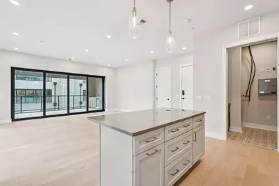 2867 Kobuk Drive #302, Columbus, OH 43228 - Photo 7