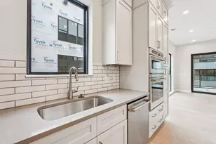 2867 Kobuk Dr, Columbus, OH 43228 - Photo 5