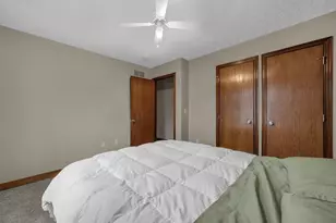 956 Crystal Cay Ct, Columbus, OH 43230 - Photo 17