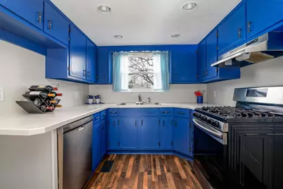 585 Hillsdale Drive, West Jefferson, OH 43162 - Photo 9