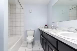 585 Hillsdale Dr, West Jefferson, OH 43162 - Photo 11