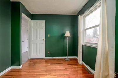 585 Hillsdale Drive, West Jefferson, OH 43162 - Photo 17