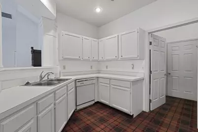 2500 Swan Drive, Grove City, OH 43123 - Photo 9