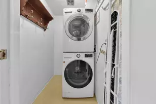 270 Brisbane Ave, Westerville, OH 43081 - Photo 19