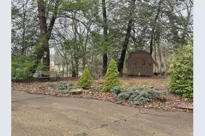 621 N Walnut Drive, Logan, OH 43138 - Photo 23