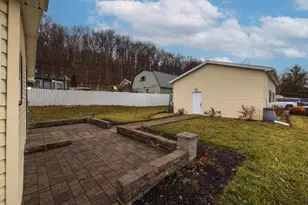 12 E Main St, Glouster, OH 45732 - Photo 33