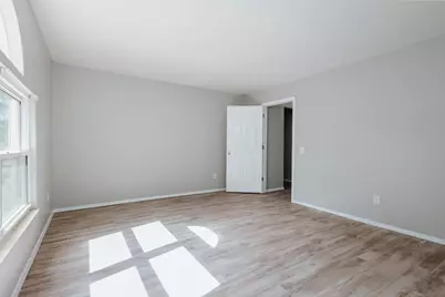 26 E Woodfield Drive, Etna, OH 43062 - Photo 9