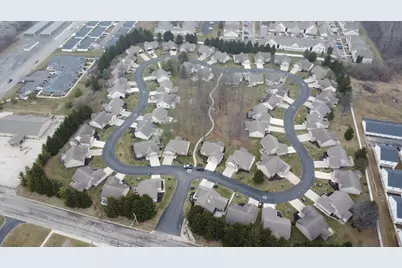 402 Woodside Place, Bellefontaine, OH 43311 - Photo 35