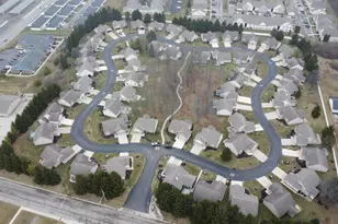 402 Woodside Pl, Bellefontaine, OH 43311 - Photo 35