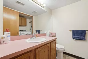 402 Woodside Pl, Bellefontaine, OH 43311 - Photo 27