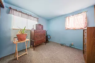 4020 Briggs Rd, Columbus, OH 43228 - Photo 13