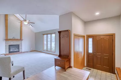 687 E College Avenue, Westerville, OH 43081 - Photo 7