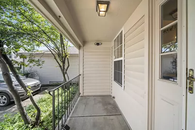 2515 Dahlia Way #64C, Columbus, OH 43235 - Photo 5