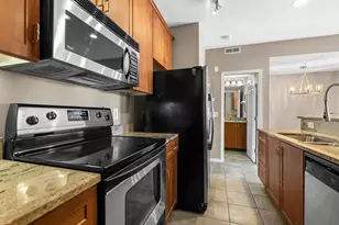 112 E Mound St, Columbus, OH 43215 - Photo 13