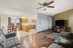 422 Sevilla Dr, Waverly, OH 45690 - Photo 5