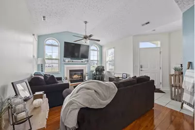 306 Waterside Drive, Delaware, OH 43015 - Photo 3