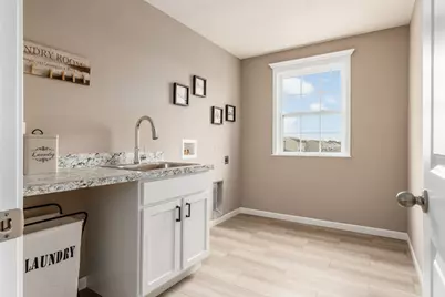 1 Hemingway Avenue, Ashville, OH 43103 - Photo 15