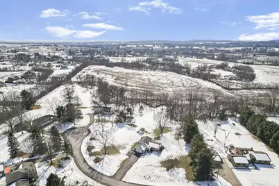 5699 Feldon Court NW, Carroll, OH 43112 - Photo 25