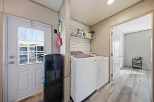 27 Colony Dr, Fredericktown, OH 43019 - Photo 11