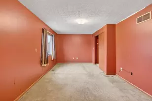 3466 Westpoint Dr, Columbus, OH 43232 - Photo 23