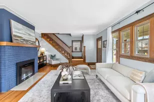 107 E Dunedin Rd, Columbus, OH 43214 - Photo 7