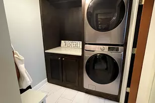 1279 Hunter Ave, Columbus, OH 43201 - Photo 11