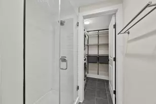 1185 Gustavus Ln, Columbus, OH 43205 - Photo 11