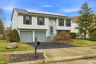 3698 Skipstone Pl, Columbus, OH 43221 - Photo 1