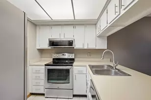 5874 Aqua Bay Dr, Columbus, OH 43235 - Photo 5