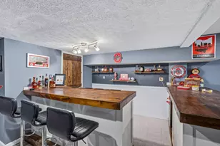 5711 Greendale Dr, Galloway, OH 43119 - Photo 35