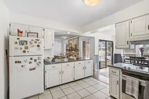 5711 Greendale Dr, Galloway, OH 43119 - Photo 11