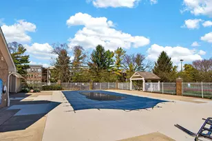 6789 Meadow Creek Dr, Columbus, OH 43235 - Photo 39