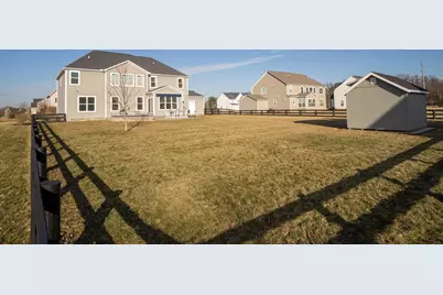 5833 Benton Lane, Delaware, OH 43015 - Photo 11