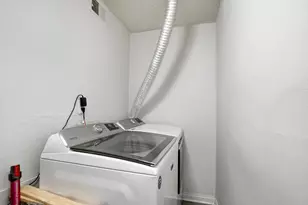 1443 Cliff Ct, Columbus, OH 43204 - Photo 19