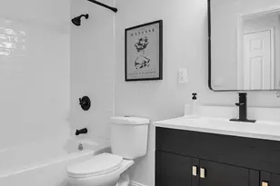 1421 Bosworth Pl, Columbus, OH 43229 - Photo 11