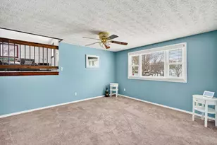 912 Maurine Dr, Columbus, OH 43228 - Photo 19